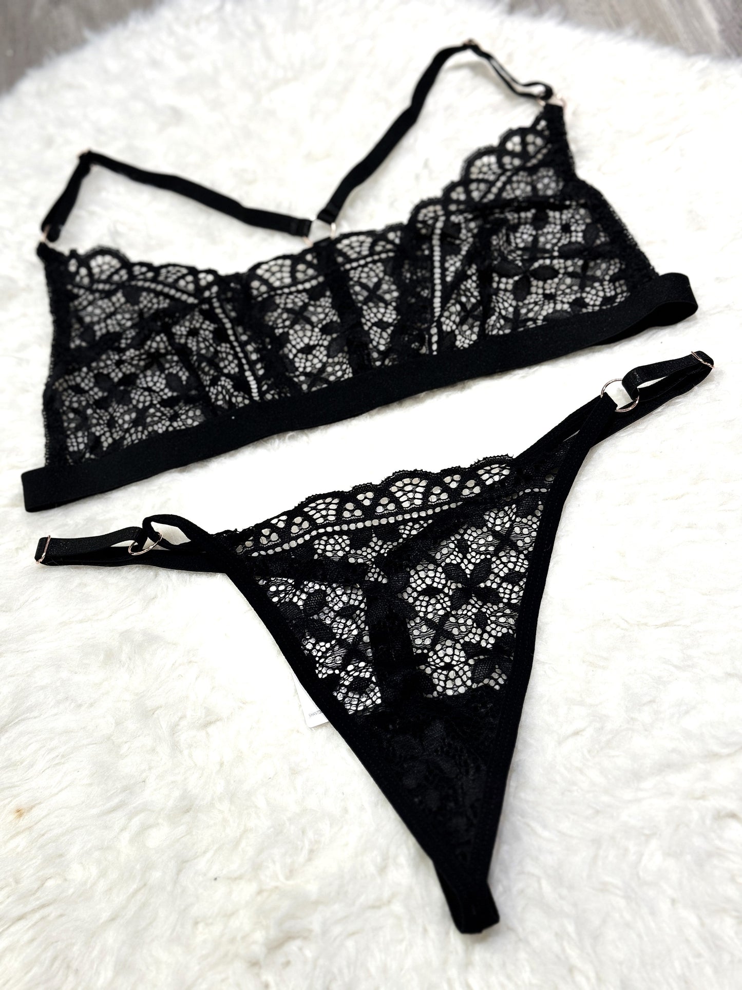 Temple Flowers Embroidery Bikini